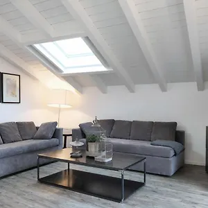 Apartment Nene - La Scalinata