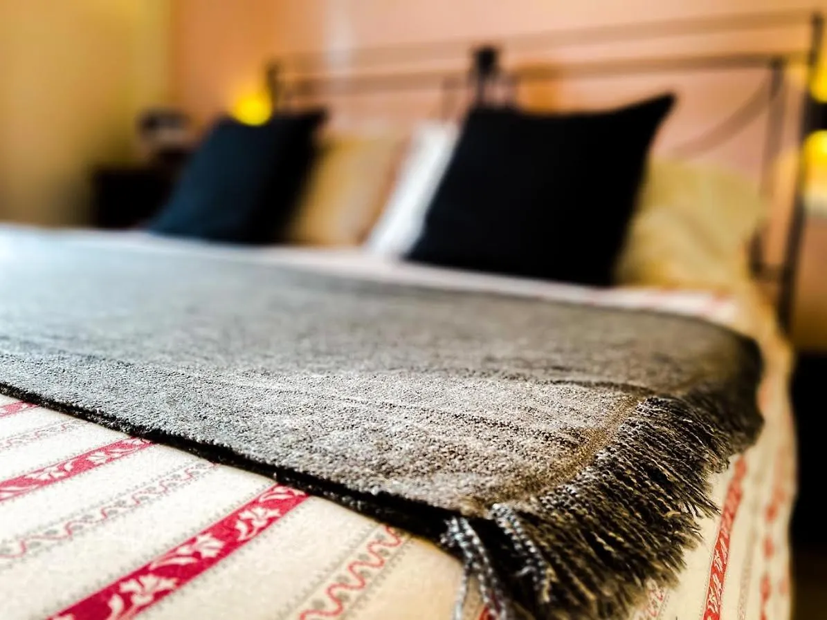 Charming Bellagio Boutique Hotel Bed & Breakfast
